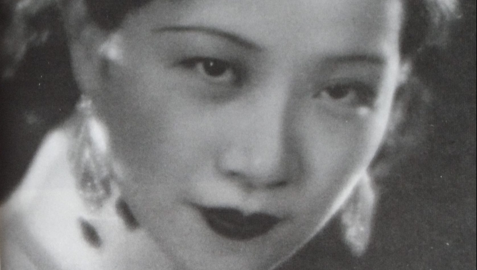 Ruan Lingyu photo in New Women 1935